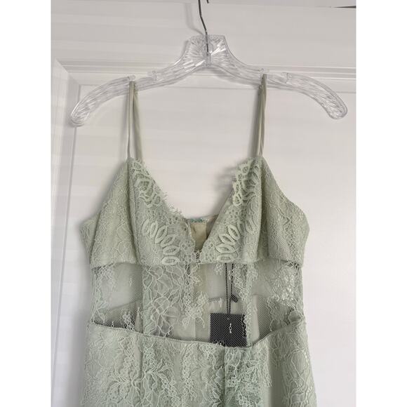 NBD Sinatra Dress in Mint Green Lace with Cascading Ruffle Accent Size S NWT - Picture 3 of 6